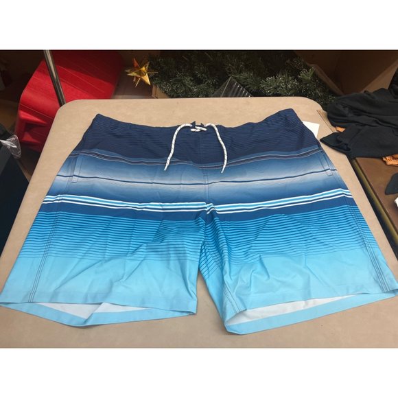 Men's Big & Tall 9" Suspension Striped Swim Shorts Goodfellow & Co Navy Blue 3XL - Picture 6 of 9